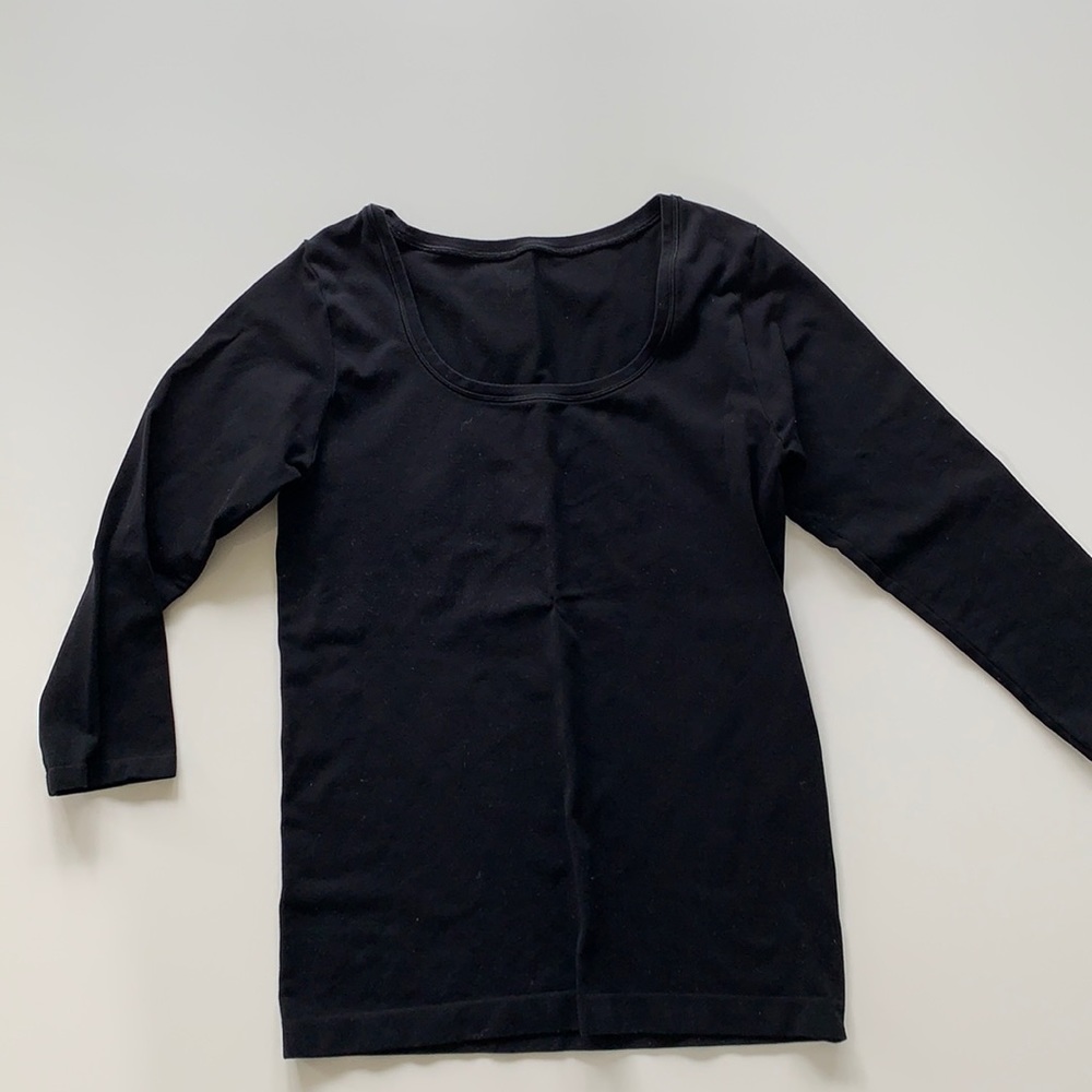 White House black market top size small